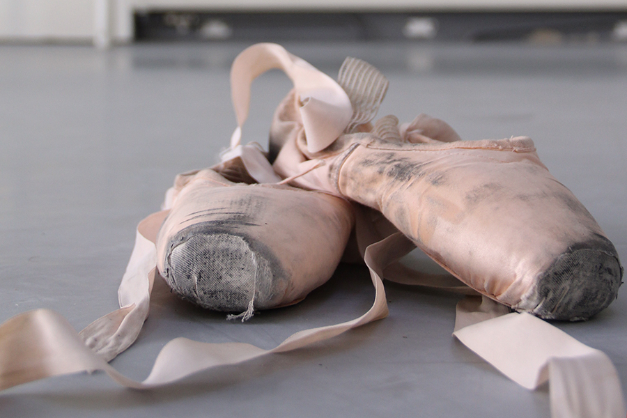 royal ballet pointe shoes