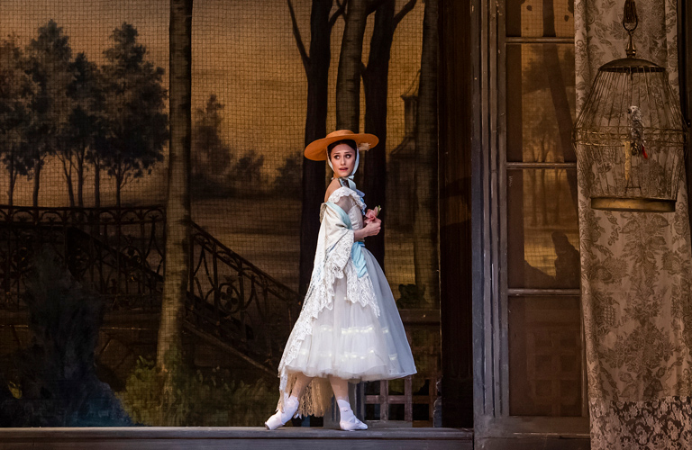 Scènes de ballet / A Month in the Country / Rhapsody